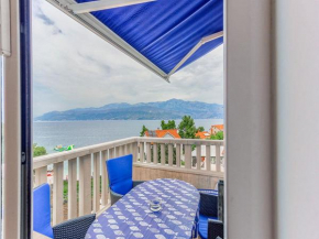 Apartments Ivo - Superior One bedroom apartment with terrace and sea view A4